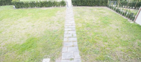 3 rooms House in Prato, Italy No. 21855 32