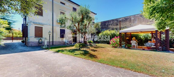 8 rooms Villa in Luzzara, Italy No. 312617 13