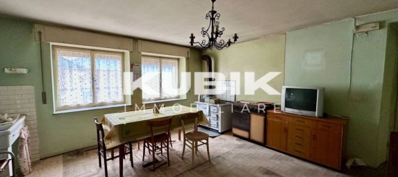 3 Schlafzimmer Haus in Udine, Italy, Nr. 321364 2