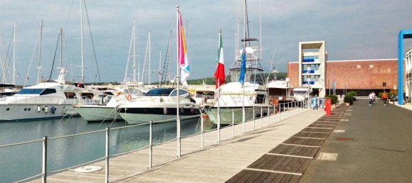 4 rooms Apartment in Rosignano Marittimo, Italy No. 141216 8