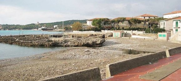 4 rooms Apartment in Rosignano Marittimo, Italy No. 141216 3