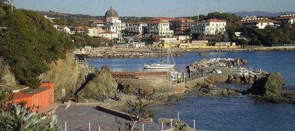 4 rooms Apartment in Rosignano Marittimo, Italy No. 141216 5