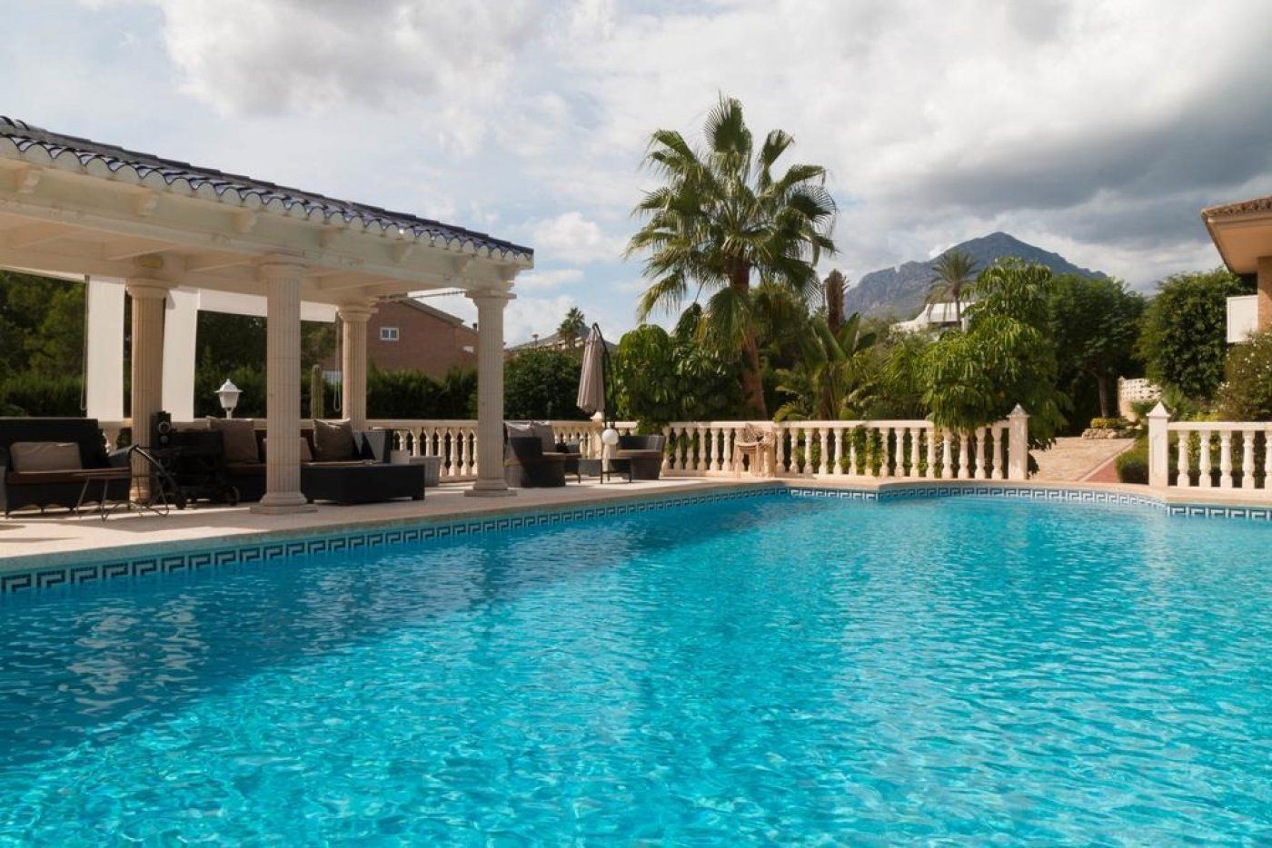 8 chambres Finca à La Nucia, Spain No. 12134