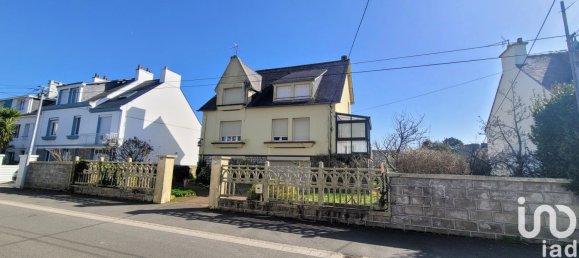 4 bedrooms House in Riantec, France No. 196938 2