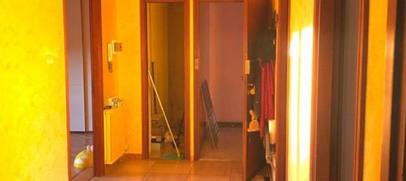 4-salle Appartement à Nichelino, Italy No. 113679 5