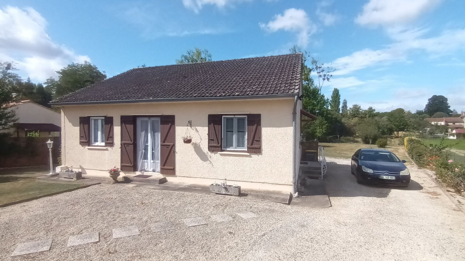 4غرفة منزل في Vienne, France رقم 364127