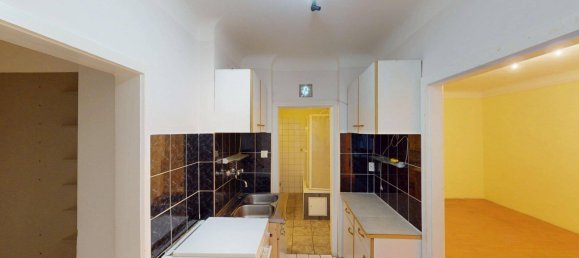 2 rooms Apartment in Hernals, Austria No. 169388 2