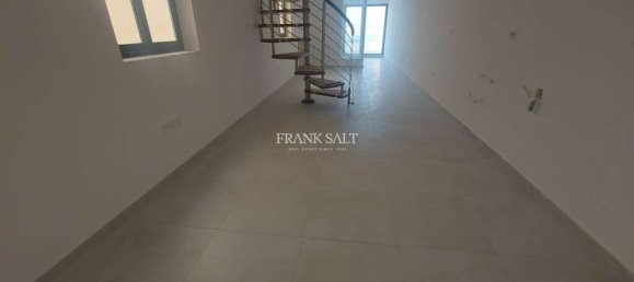 Пентхаус с 2 спальнями в Меллиха, Мальта № 312 4