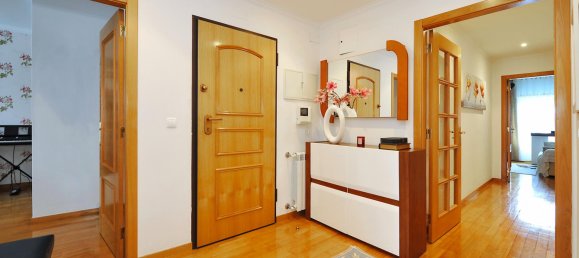Apartamento de 3 dormitorios en Lisbon, Portugal No. 6563 3