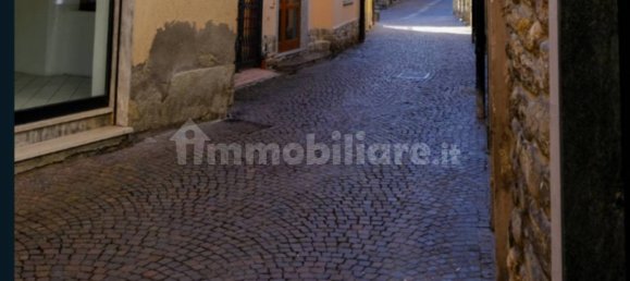 5 rooms Commercial property in Borno, Italy No. 264153 10