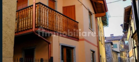 5 rooms Commercial property in Borno, Italy No. 264153 5