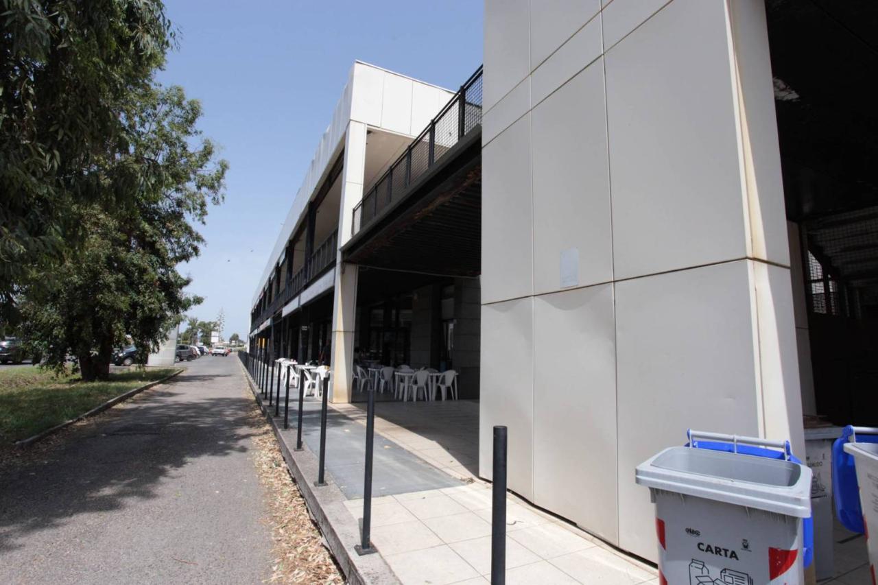 1500m² Garage in Latina, Italy No. 128621