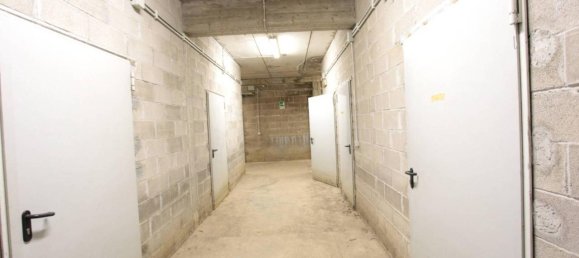 1500m² Garage in Latina, Italy No. 128621 5