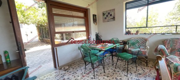 Villa de 4 divisões em Santa Flavia, Italy N.º 177483 2