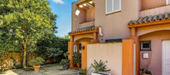 Adosado de 3 dormitorios en Cádiz, Spain No. 188552 11