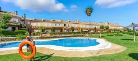 Adosado de 3 dormitorios en Cádiz, Spain No. 188552 4