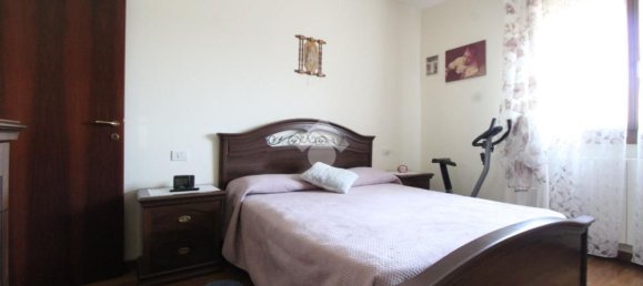 3 Schlafzimmer Wohnung in Casalgrande, Italy, Nr. 86261 11
