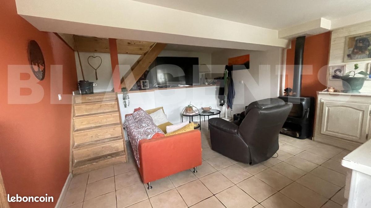 Moradia em banda T3 em Tarn, France N.º 336648