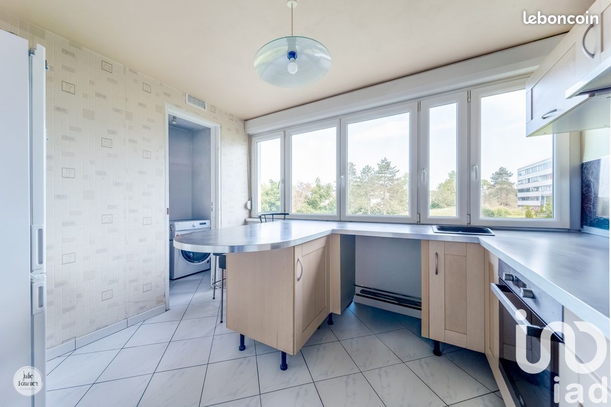 2 bedrooms Apartment in Metz, France No. 329591