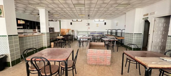 300m² propriété commerciale à vendre à Torrevieja, Alicante, Valencian Community, Spain № 369815 17