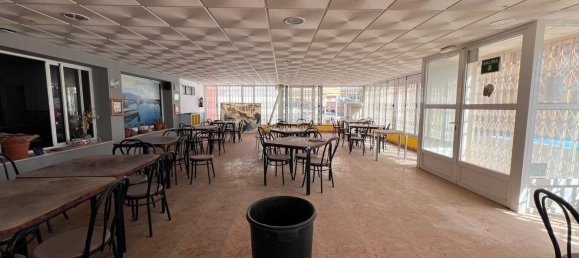 300m² propriété commerciale à vendre à Torrevieja, Alicante, Valencian Community, Spain № 369815 5