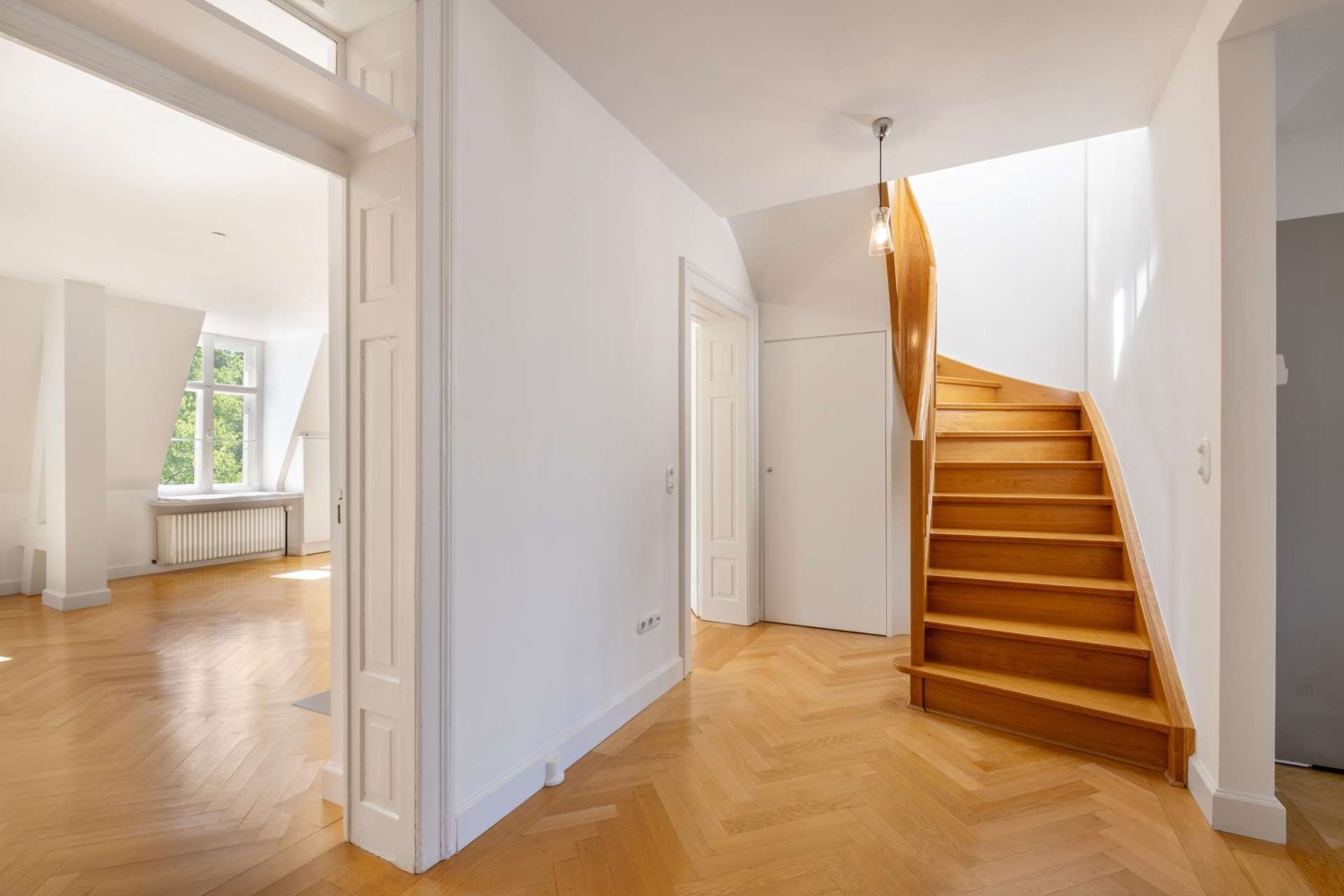 3 bedrooms Duplex in Munich, Germany No. 348969