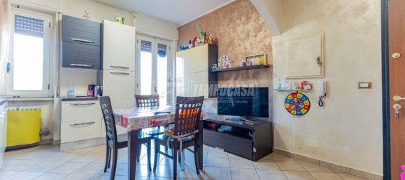2 bedrooms Apartment in Carate Brianza, Italy No. 142156 7