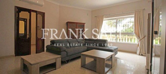 3 غرف نوم طابقين في Attard, Malta رقم 8561 4