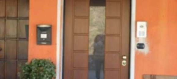 3-salle Appartement à Roncofreddo, Italy No. 220540 16