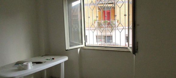 4 rooms Apartment in Ceprano, Italy No. 20862 9