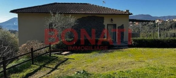 2 bedrooms Villa in La Spezia, Italy No. 177287 4