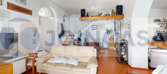 Дом с 5 комнатами в Матера, Италия № 171978 21