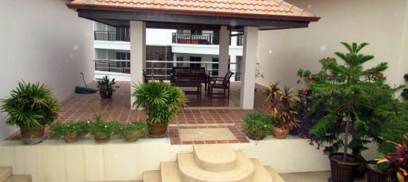 2 bedrooms Condo in Pattaya, Thailand No. 3904 21