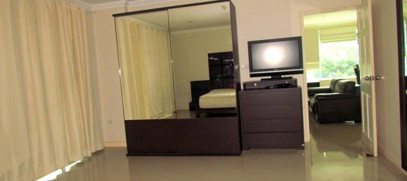 2 bedrooms Condo in Pattaya, Thailand No. 3904 16
