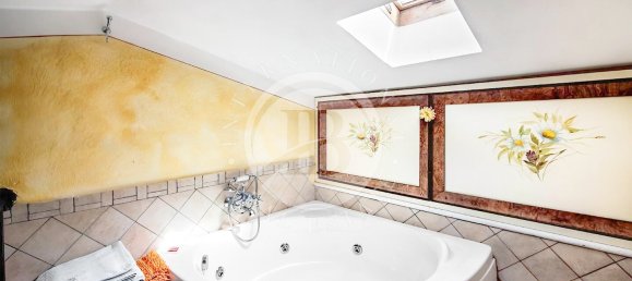 25 bedrooms Castles in San Quirico d'Orcia, Italy No. 79801 13