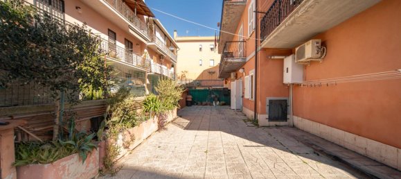 Квартира с 2 комнатами в Формелло, Италия № 151580 18