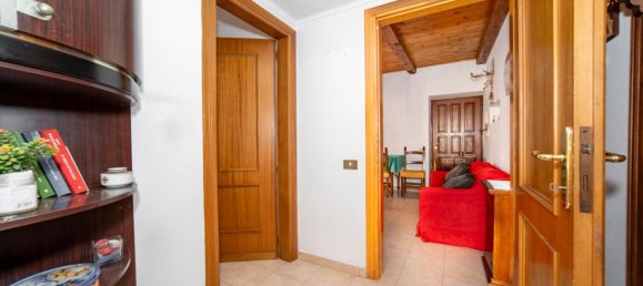 Квартира с 2 комнатами в Формелло, Италия № 151580 11