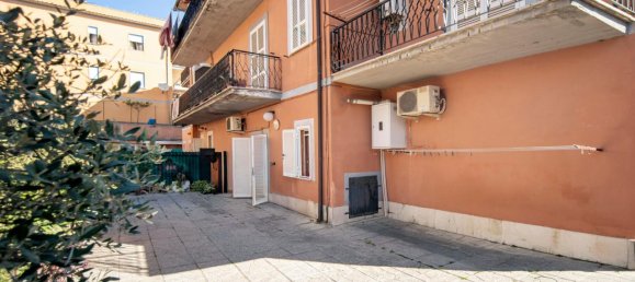 Квартира с 2 комнатами в Формелло, Италия № 151580 19