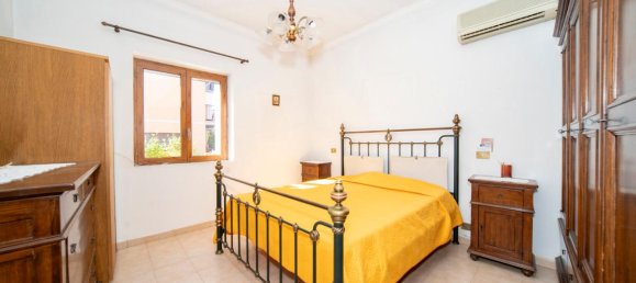 Квартира с 2 комнатами в Формелло, Италия № 151580 12