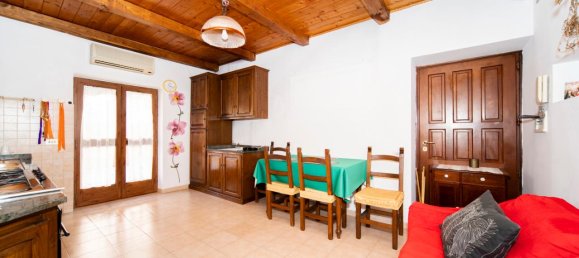 Квартира с 2 комнатами в Формелло, Италия № 151580 8