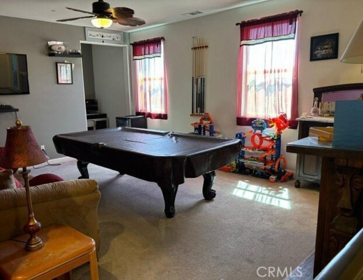 Casa T5 em Fontana, USA N.º 371083