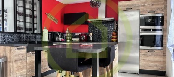 5 rooms House in Thumereville, France No. 313871 3