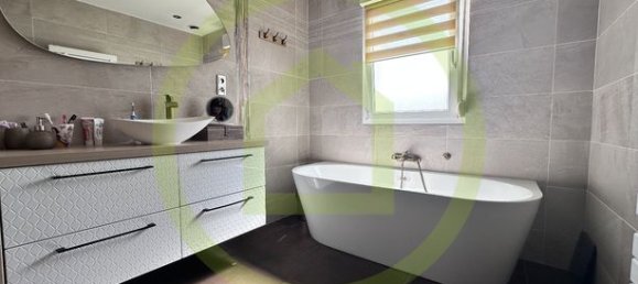 5 rooms House in Thumereville, France No. 313871 7