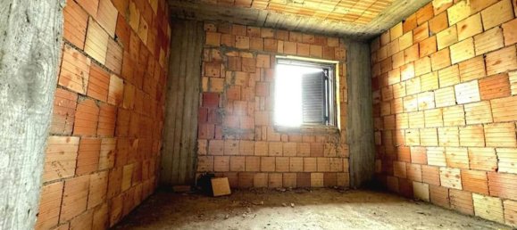 3 rooms Duplex in Serra San Bruno, Italy No. 254846 3