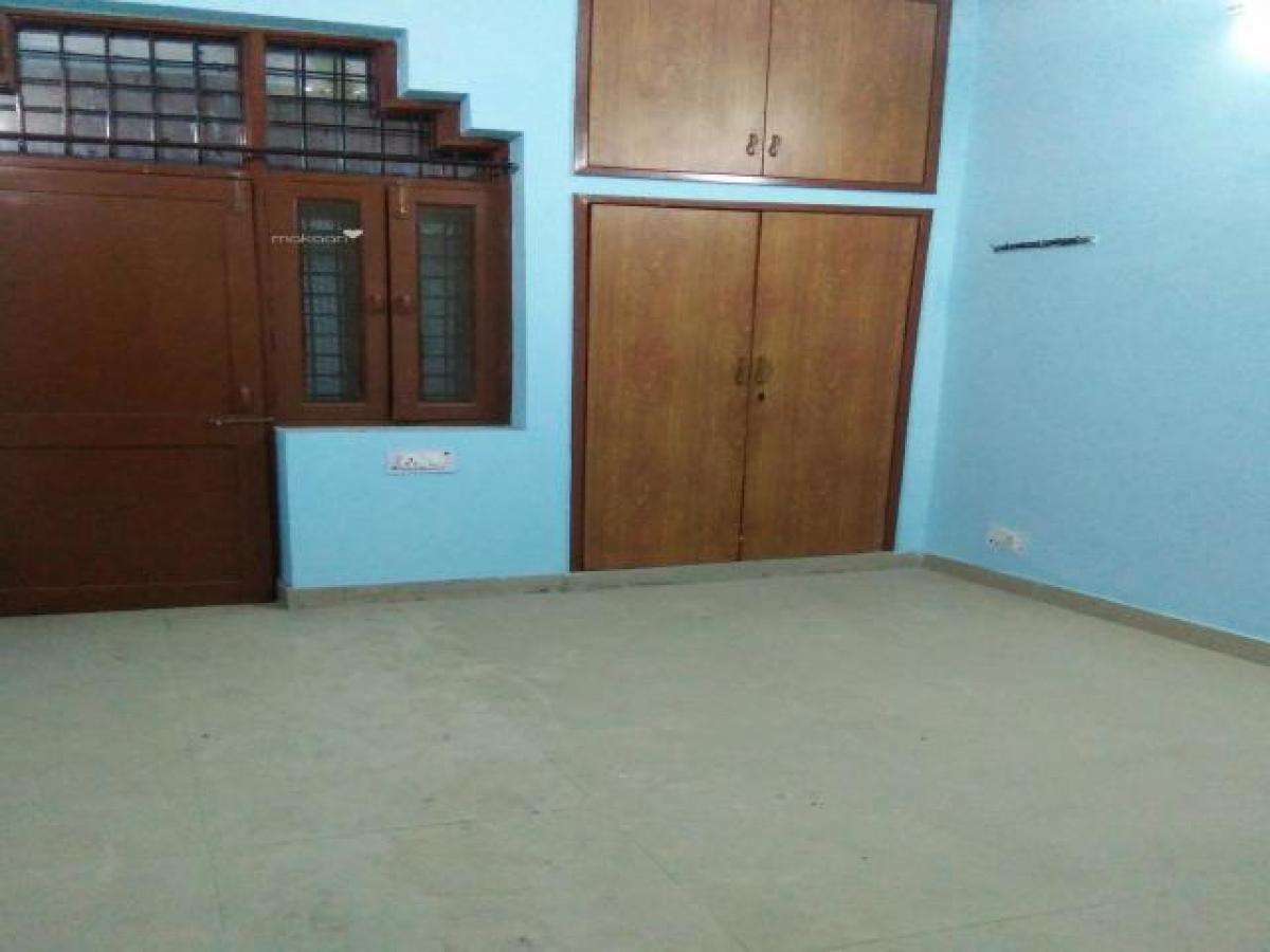 Studio in Noida, India, Nr. 16319