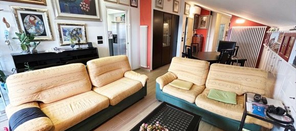 3 rooms Apartment in San Giovanni Teatino, Italy No. 167993 11