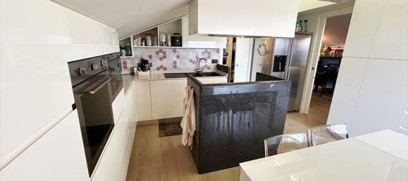 3 rooms Apartment in San Giovanni Teatino, Italy No. 167993 18