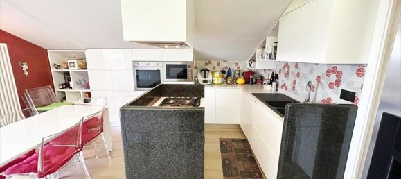 3 rooms Apartment in San Giovanni Teatino, Italy No. 167993 25