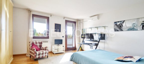 4 bedrooms House in Casier, Italy No. 105250 9