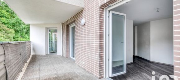 2 bedrooms Apartment in Livry-Gargan, France No. 311198 9